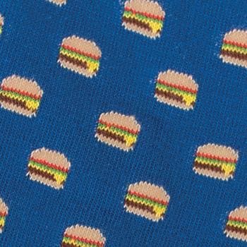 Zoom sur des chaussettes originales pour homme avec des burgers en coton bio.
