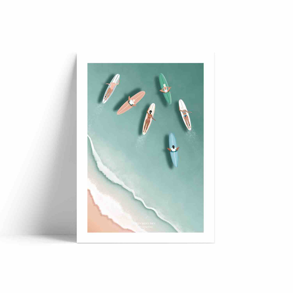 Illustration qui représente 6 surfeuses sur leur planche vu du ciel.