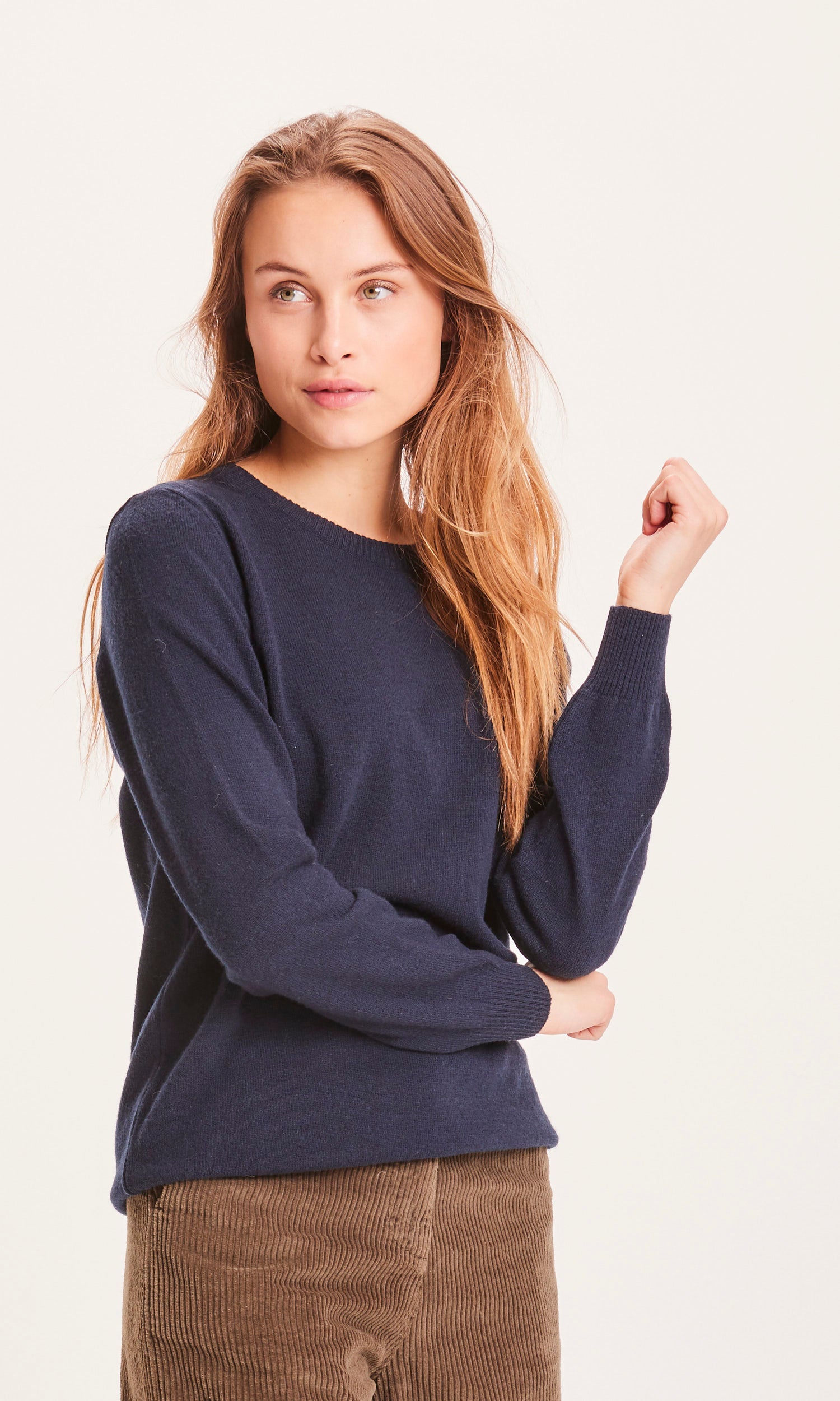 Pull Myrthe Col rond Marine en Laine d'Agneau biologique GOTS - Marque Knowledge Cotton Apparel